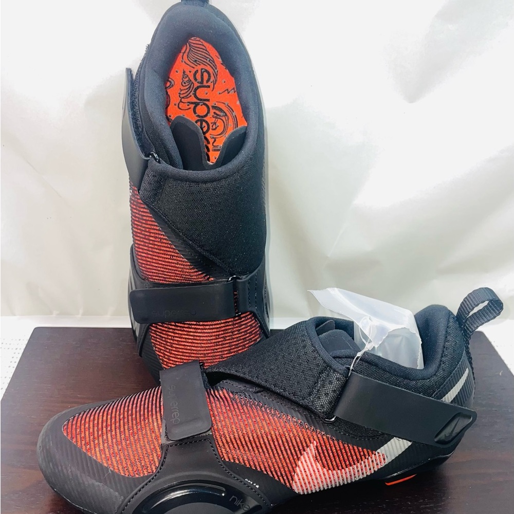 NEW! Nike Superrep Cycle Shoes Black Hyper Crimson CW2191-008 Size (M) 8 (w) 9.5